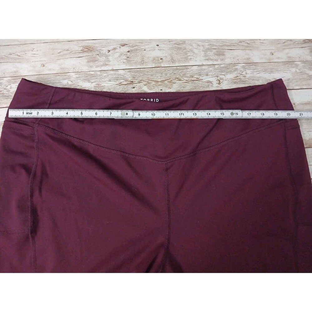 Torrid Active Size 3 / 3X Womens Leggings Burgundy Side Pockets High Waist, EUC! - Picture 8 of 8